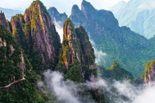 莽山五指峰景區(qū)<a href='http://m.wereld-sieraden.com/' target=_blank>旅游攻略</a>一日游